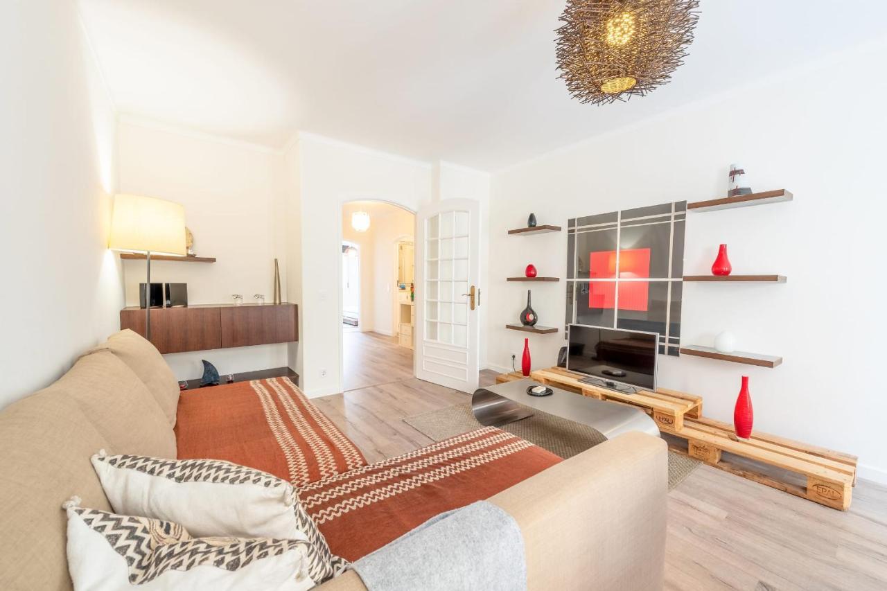 Ferienwohnung Guestready - Minimalist Downtown Apt With Terrace Carcavelos  Exterior foto