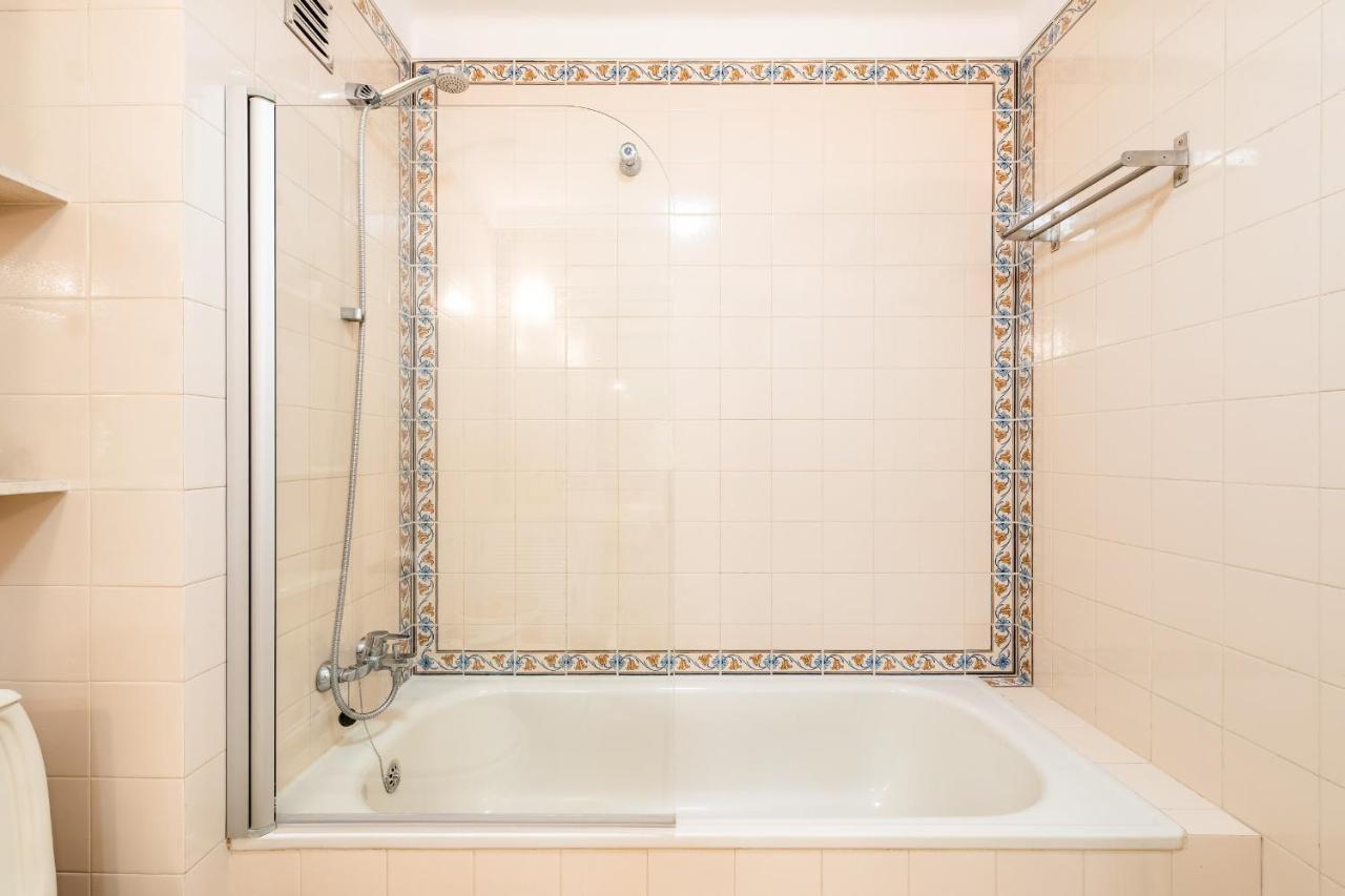 Ferienwohnung Guestready - Minimalist Downtown Apt With Terrace Carcavelos  Exterior foto